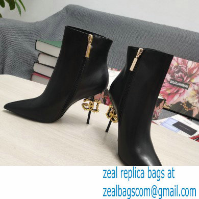 Dolce  &  Gabbana Thin Heel 10.5cm Leather Ankle Boots Black with Baroque DG Heel 2021